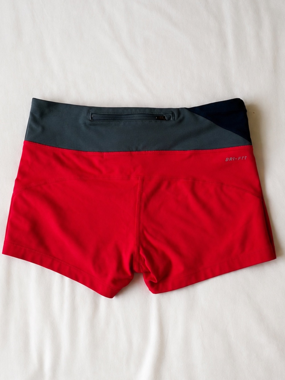 Nike Dri-FIT Red Black Running Shorts Size S - Picture 2 of 6